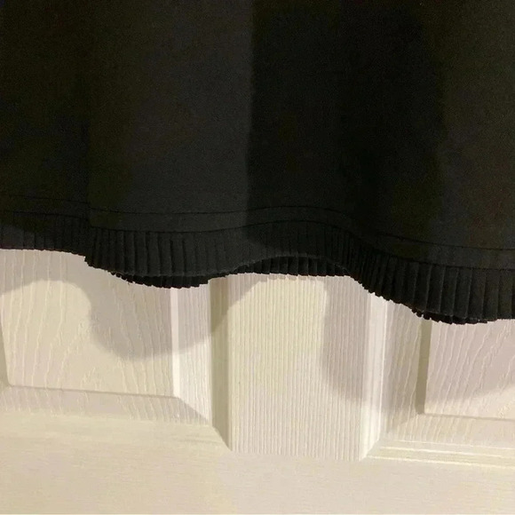 Kasper Women’s Suit Blazer Jacket and Skirt Sz.4p Black w/ Pleats - Picture 10 of 13